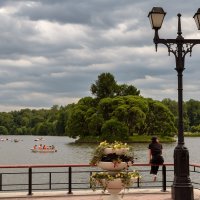 В парке "Царицыно"... :: Сергей Кичигин