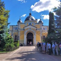 Покровский женский монастырь (фото с телефона) :: Константин Анисимов