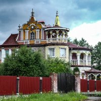 Дом-замок Александровых :: Георгий А