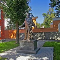 Памятник апостолу Иоанну Богослову в Москве :: Ольга Довженко