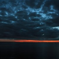 Вечер на заливе... :: Сергей Кичигин