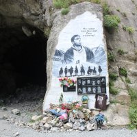 памятник Бодрову в Осетии :: Любовь ***