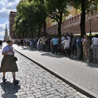 Очередь :: Владимир Машевский