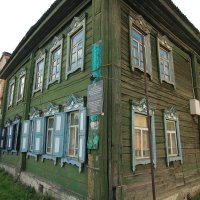 Столетние деревянные дома г.Мариинск :: Владимир Кириченко