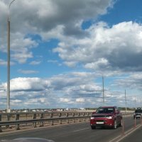 По мосту через р.Оку :: Galina Solovova
