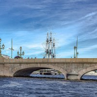 Троицкий мост и фрегат Благодать :: Виктор Орехов