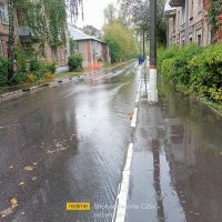 Дождливая осенняя улица. :: Павел Михалёв