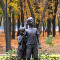 Памятная скульптура детям Донбасса. Донецк. :: Геннадий Прохода