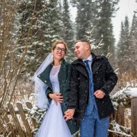 ...снегопад, снегопад, а у нас свадьба ! :: Виктор Садырин
