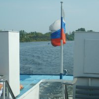 Из далека долго течёт река Волга. :: Владимир Никольский (vla 8137)