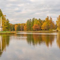 Осенний пейзаж Дворцового парка Гатчины :: Дарья Меркулова