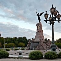 Памятник Русалка :: veera v
