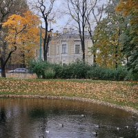 Осень в Михайловском саду :: Наталья Герасимова