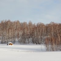 Стожок на снегу :: Влад Платов