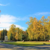 В ОСЕННЕМ СКВЕРЕ :: Валентина 