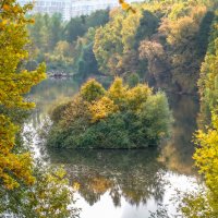 Сентябрь в Царицыно... :: Владимир Жданов