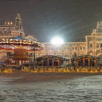 Новогодняя ярмарка на Красной площади. :: Евгений Седов