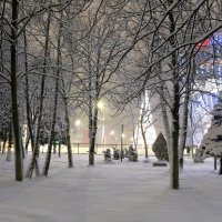 Снегопад в городе :: Надежд@ Шавенкова