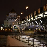 Патриарший мост. :: Валерий Пославский