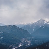 Пасмурный день над горами Архыза :: Сергей Сабешкин