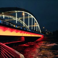 Ночью у моста над бурной рекой... :: Ирина Румянцева