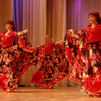 Цыганский танец :: Нэля Лысенко