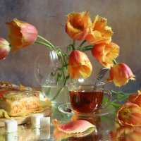 Солнечные тюльпаны :: Наталия Тихомирова