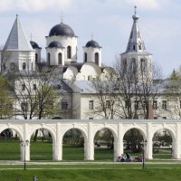 Церкви в Ярославовом дворище Великого Новгорода :: Стальбаум Юрий 