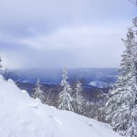 Зимняя красота по тропе на пик Уфа (919 м)... :: Наталья Меркулова