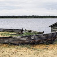 Старые лодки. :: Владимир Владимир