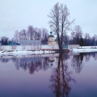 Вода поднялась :: Сергей Кочнев