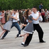 танцуем парами :: Олег Лукьянов