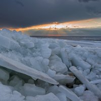 Весенний закат :: Виктор Желенговский