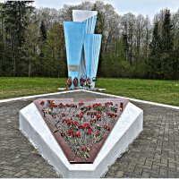 Памятник легендарным разведчикам группы "ДЖЕК". :: Валерия Комова