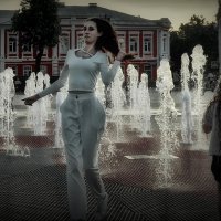 У фонтана... :: Владимир Шошин