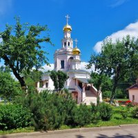 Церковь святых Бориса и Глеба в Зюзино. :: Константин Анисимов