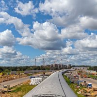 Стройка  наземного метро :: Валерий Иванович