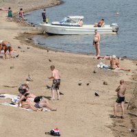 В жаркий день у Амура. :: Виктор Иванович Чернюк