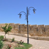 Стены и прогулочные дорожки крепости Нарын-Кала :: Татьяна 