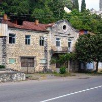 Гагра. Здание бывшего пожарного депо. :: Пётр Чернега