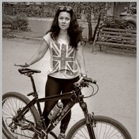Портрет Ирины Шевченко с велосипедом :: Сергей Порфирьев