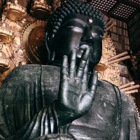 Будда в храмеТодай-дзи. Нара, Япония :: Олег Ы