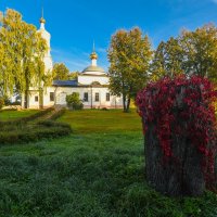 Храм Похвалы Пресвятой Богородицы в Ратмино. :: Виктор Евстратов