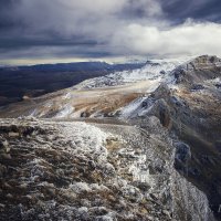 Заиндевевшие скалы Бермамыта :: Сергей 