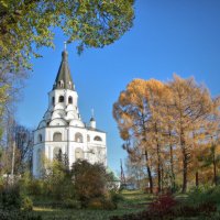 Распятская церковь-колокольня :: Andrey Lomakin
