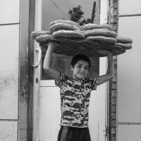 Узбекистан. Дети, рынок и хлеб :: Galina 