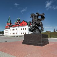 Памятник Георгию Победоносцу (Бор) :: Андрей Неуймин