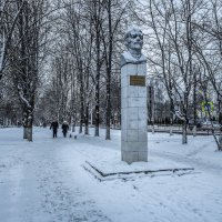 "Мороз снежком укутывал..." :: Михаил "Skipper"