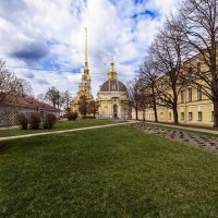 Прогулки по Петропавловке :: Евгений 