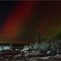 Сполохи сияния... :: Владимир Чикота 